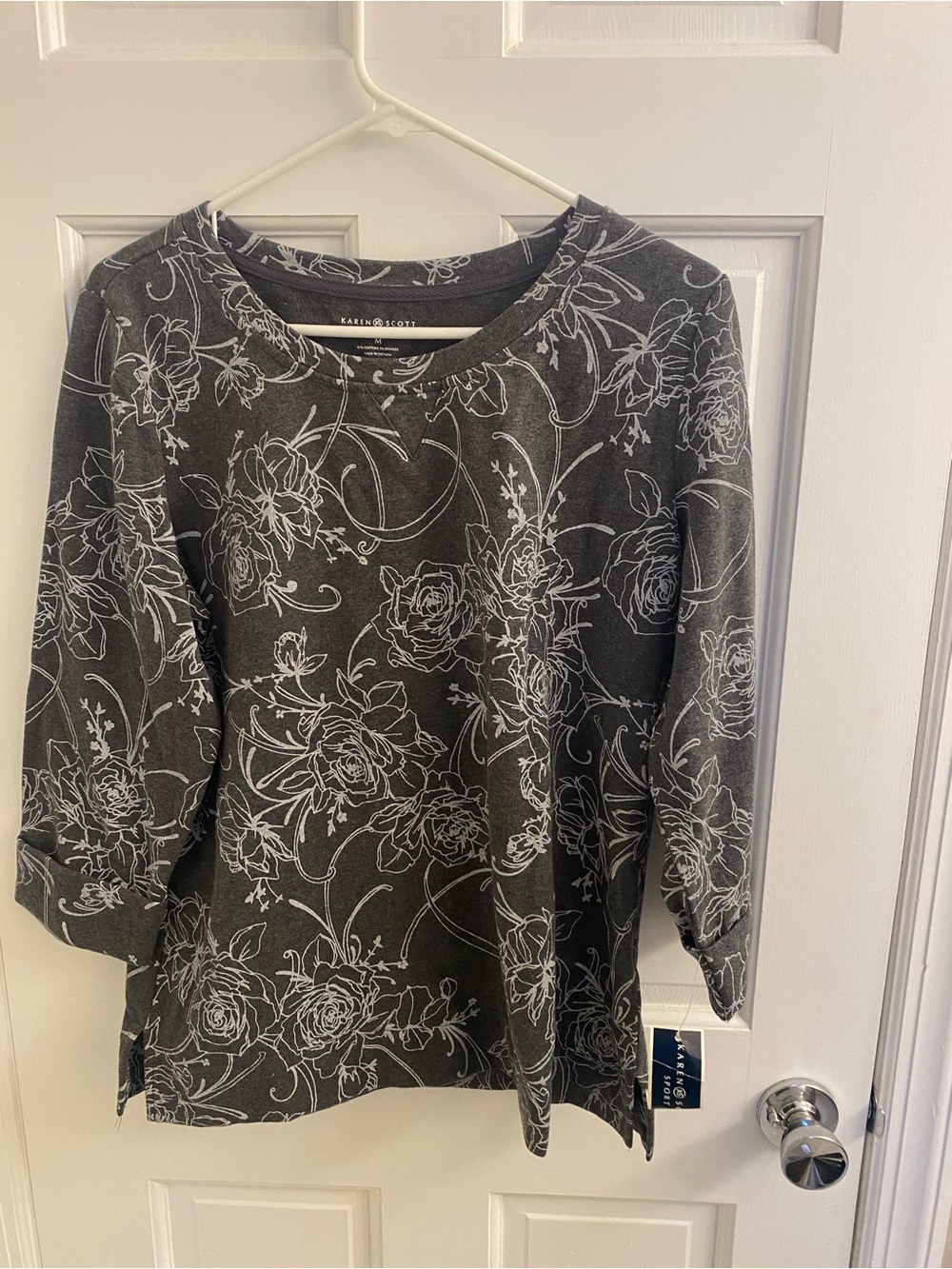 New Karen Scott Gray Floral-Print Crewneck Sweatshirt 3/4 sleeve size medium